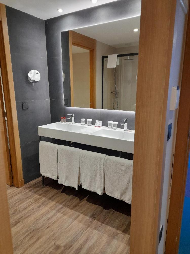 Sommos Hotel Benasque Spa Εξωτερικό φωτογραφία