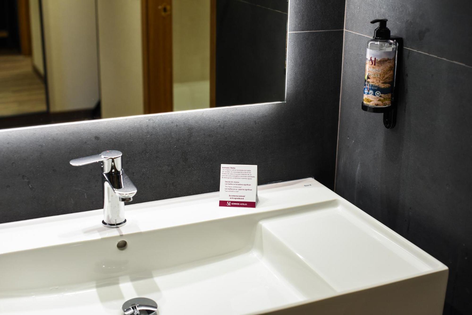 Sommos Hotel Benasque Spa Εξωτερικό φωτογραφία